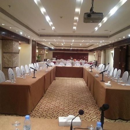 Gloria Hotel Doha Eksteriør bilde